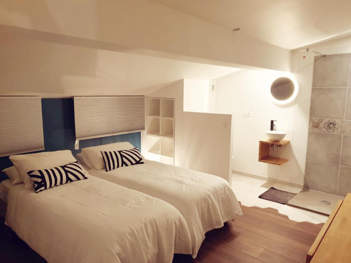 Jas Dou Felibrige Bed & Breakfast Puget-Ville Bagian luar foto